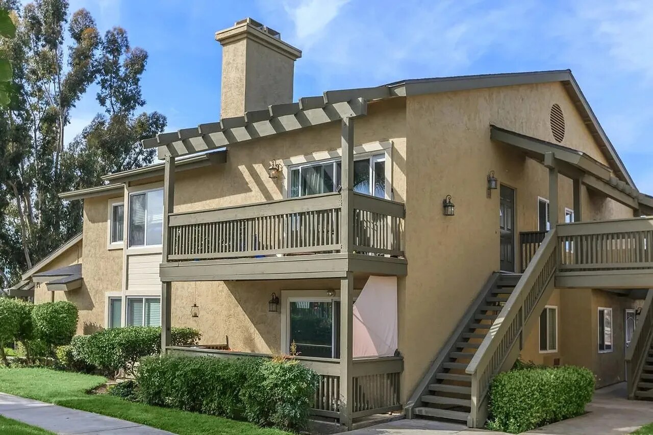 Hilltop Condos at Sienna Hills Exterior