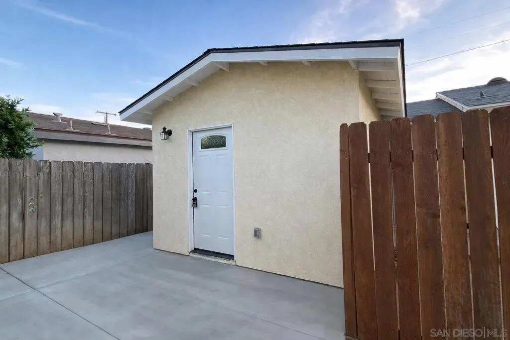 636 Aster Street Townhomes Amenities
