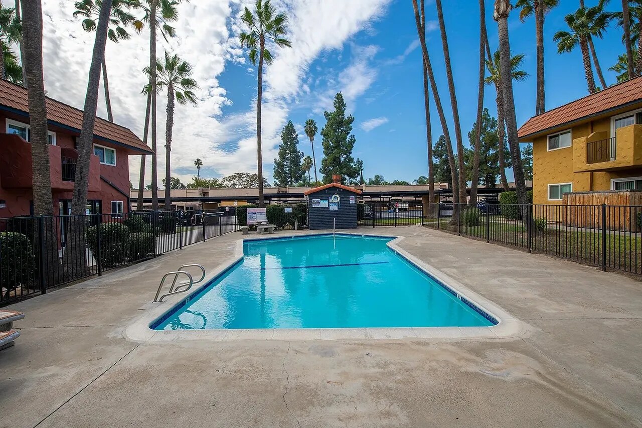 400 East Mission Apartments Amenities