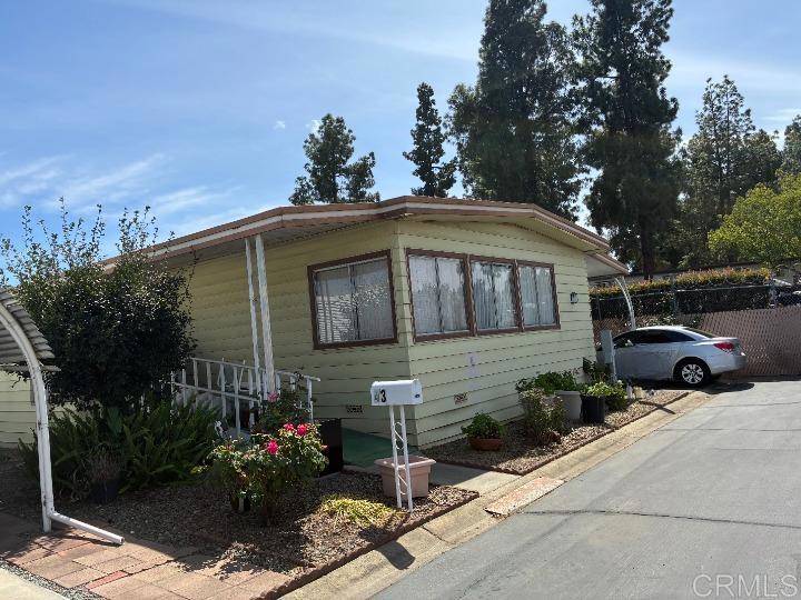 2280 East Valley Parkway Rentals exterior