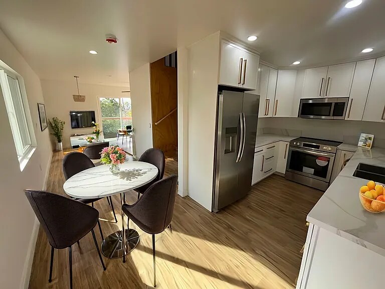 505 South Vine Condo Exterior