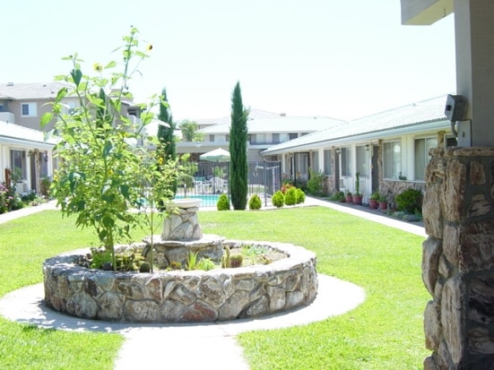 Cedar Garden Apartment Amenities