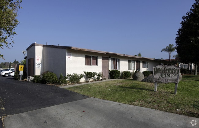 Maplewood Apartments Escondido exterior