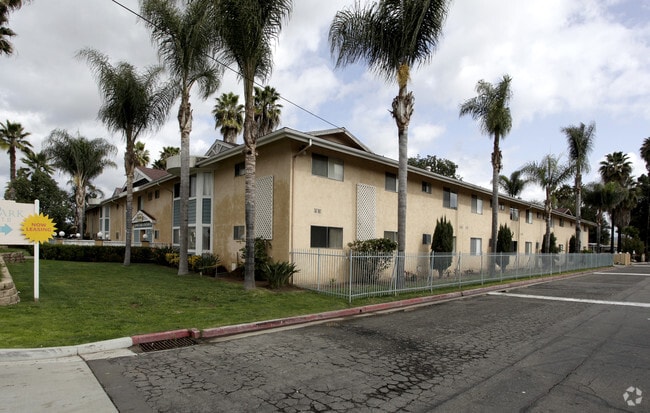 Quince Park Apartments Exterior