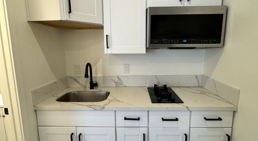 333 North Beech Apartments Amenities