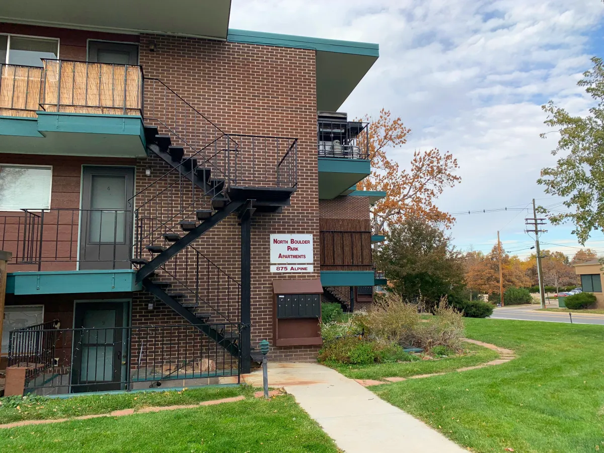 North Boulder Park Apartments exterior