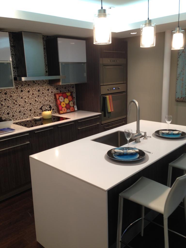 1210 Chestnut Exterior