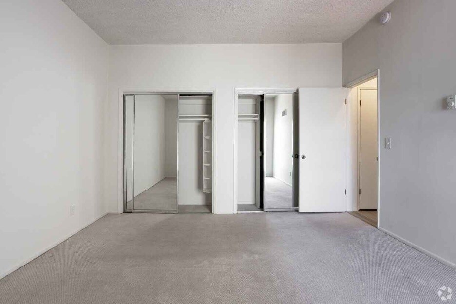 1380 Midvale Apartments Amenities