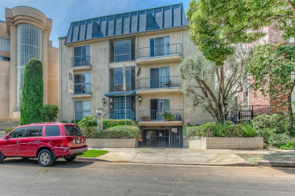 1385 Kelton Apartments exterior