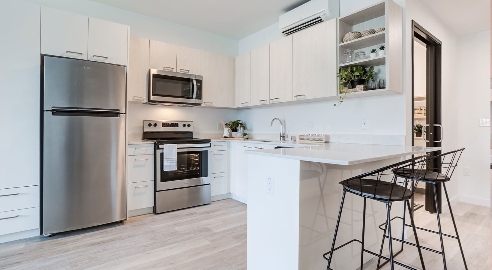 19J Midtown Exterior