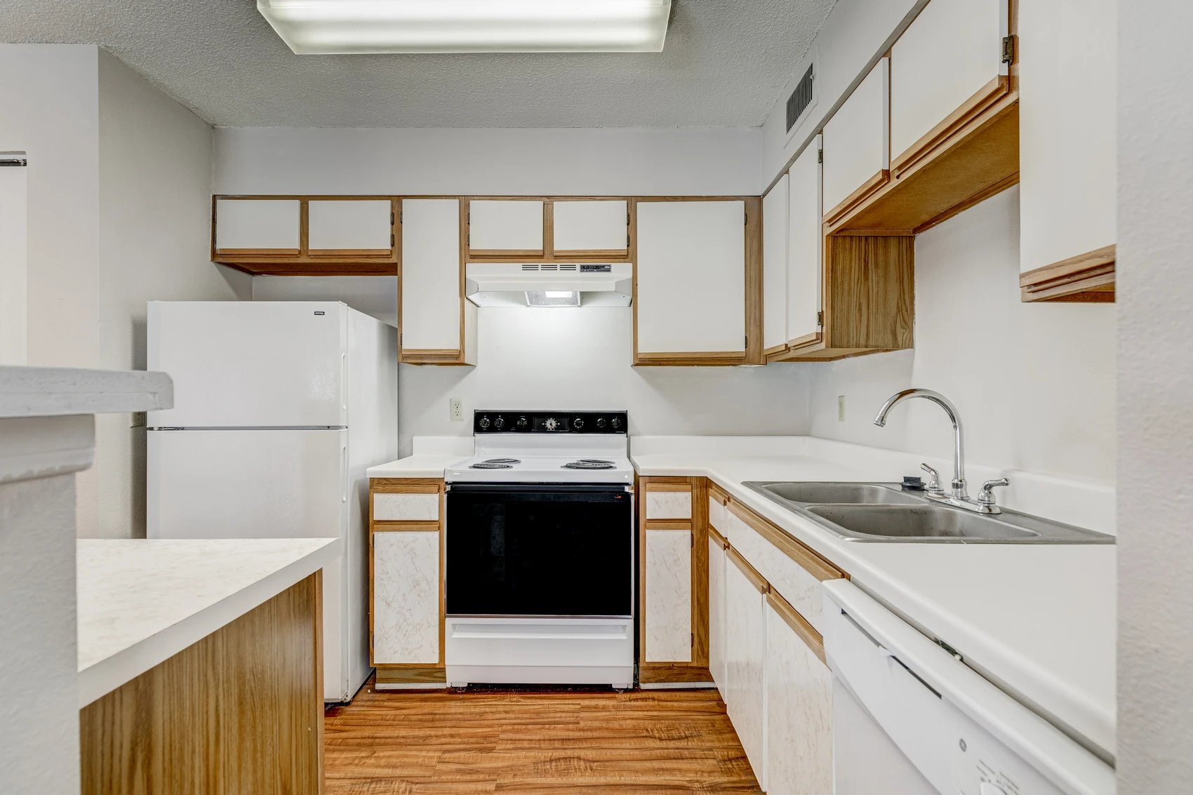 2305 at Killearn exterior