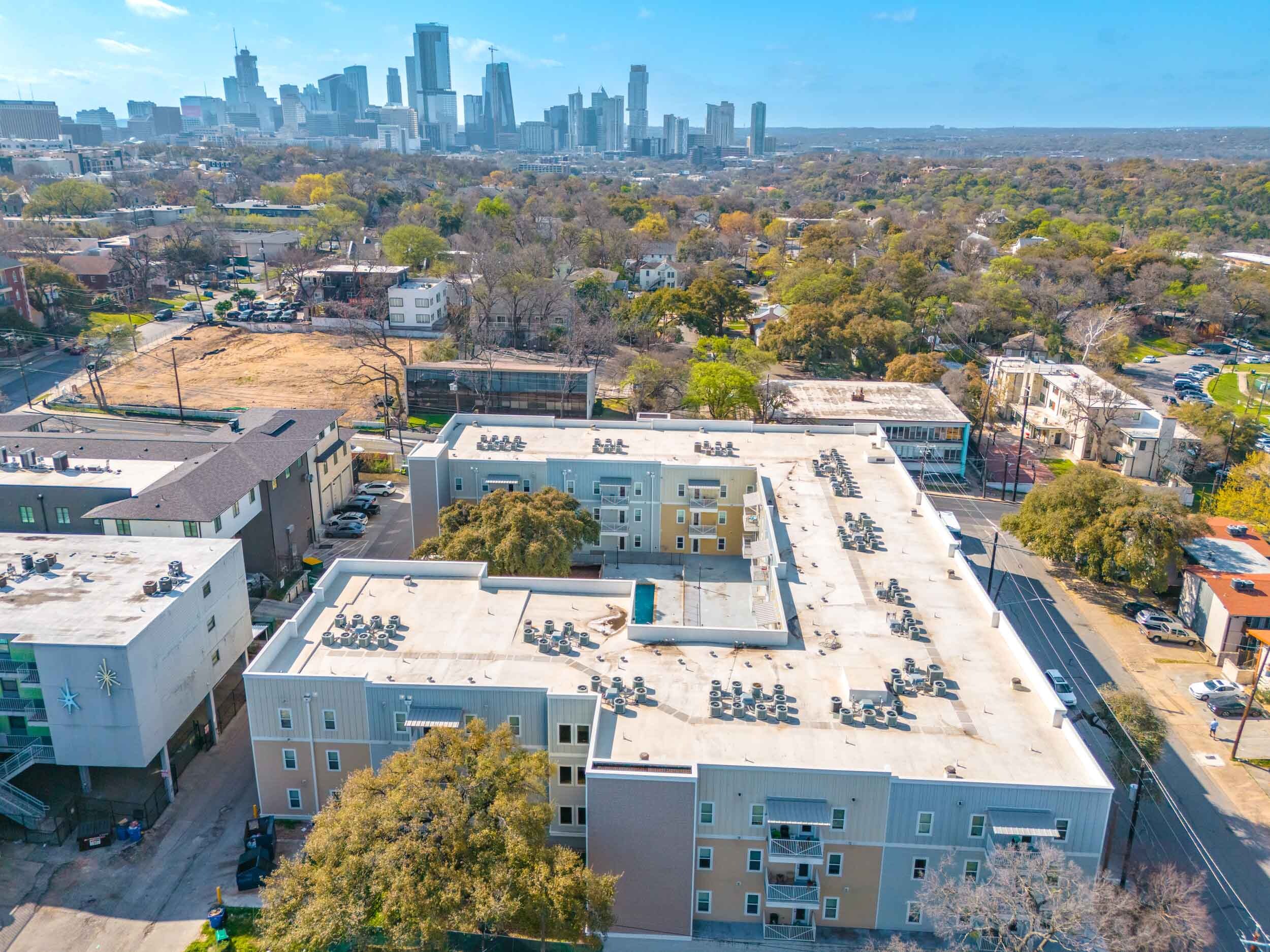 24 Longview exterior