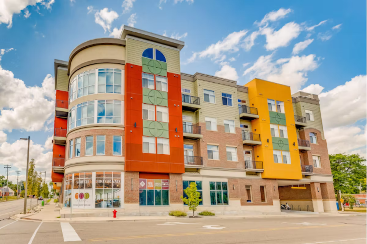 300 Grand Apartments Amenities