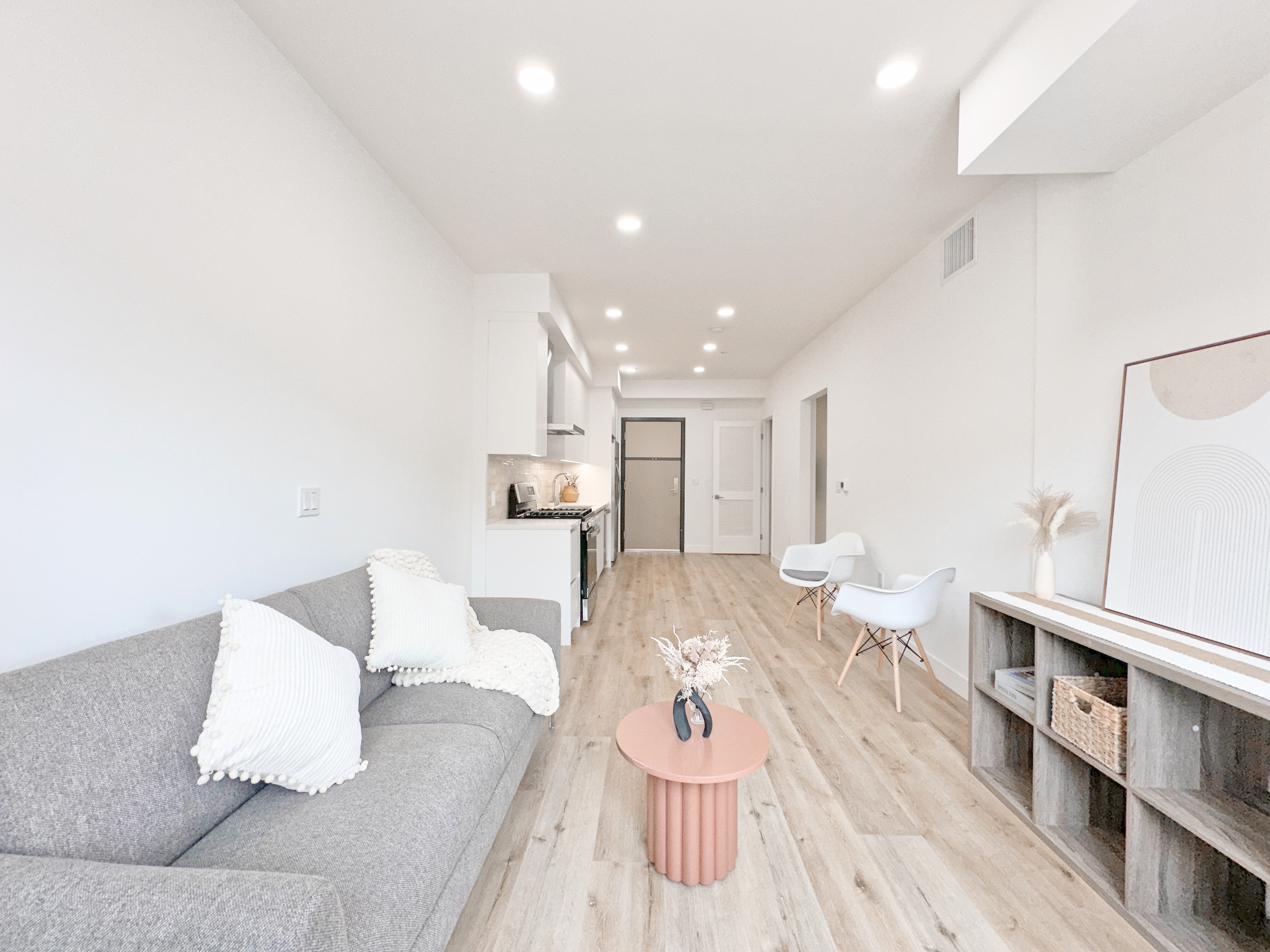 3737 Motor Ave Apartments Amenities