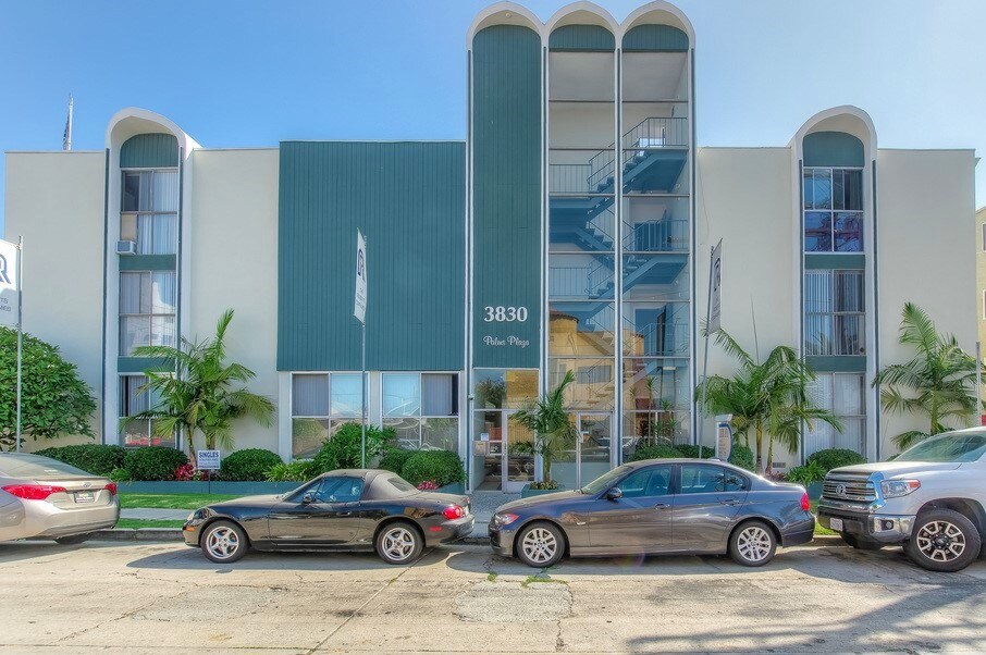 3830 Vinton Apartments Exterior