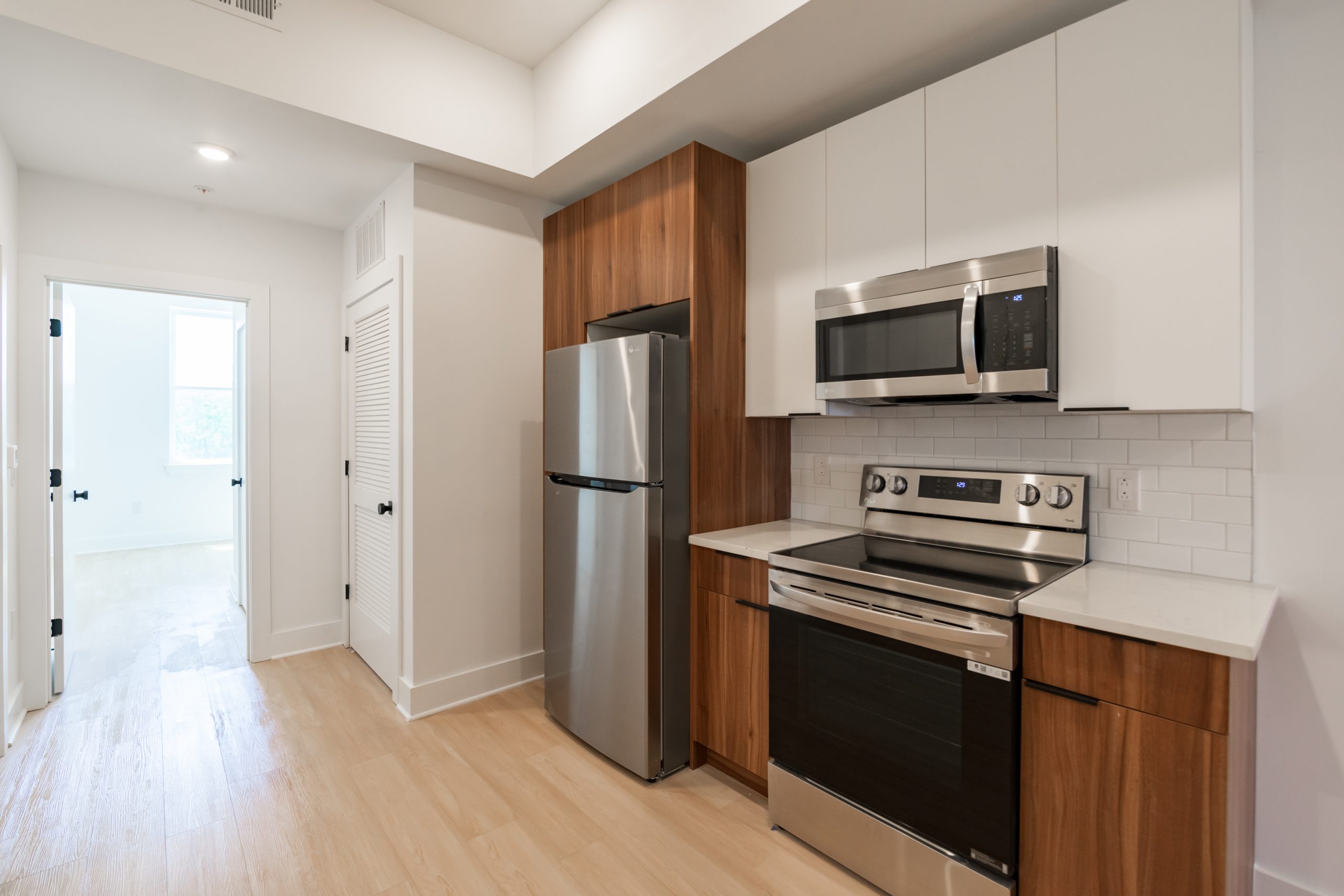 4408 Lancaster Ave exterior