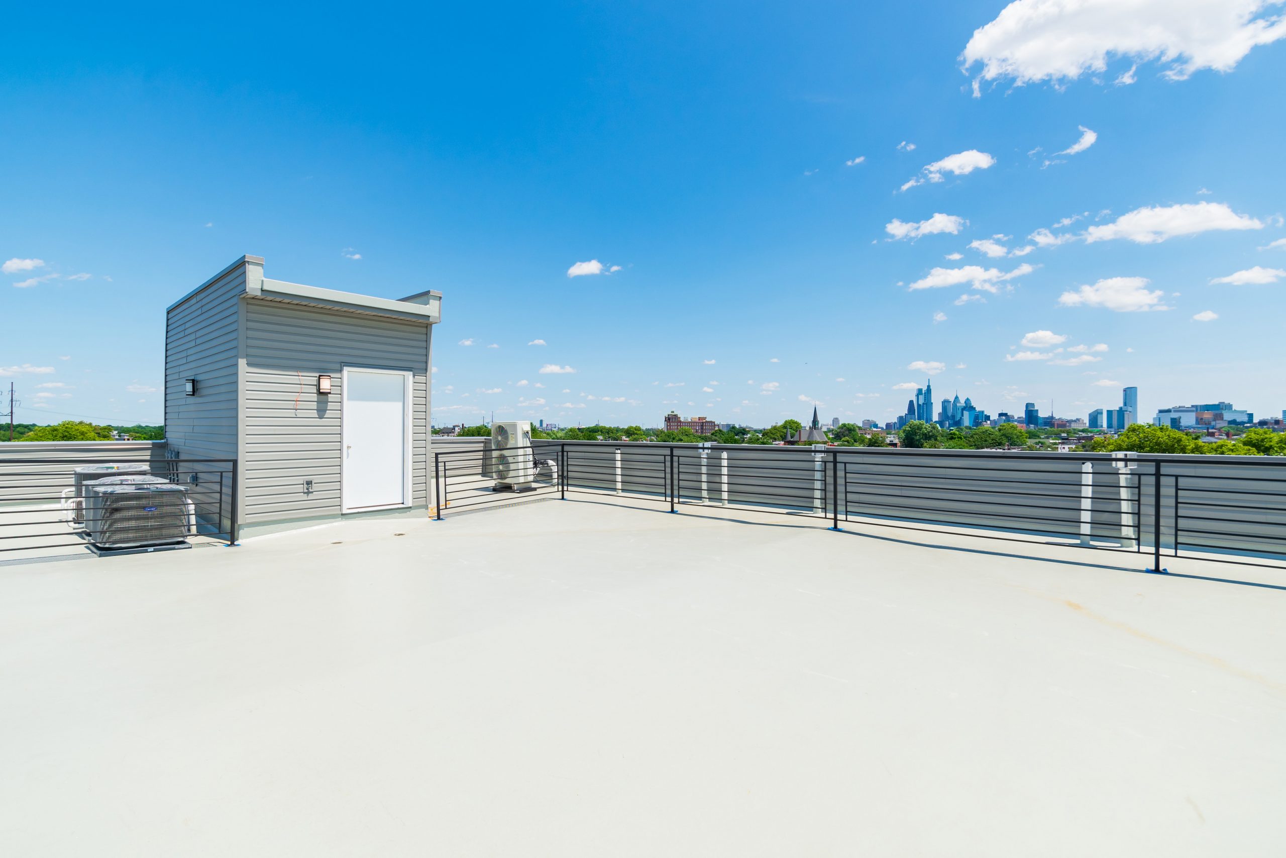 4408 Lancaster Ave Amenities