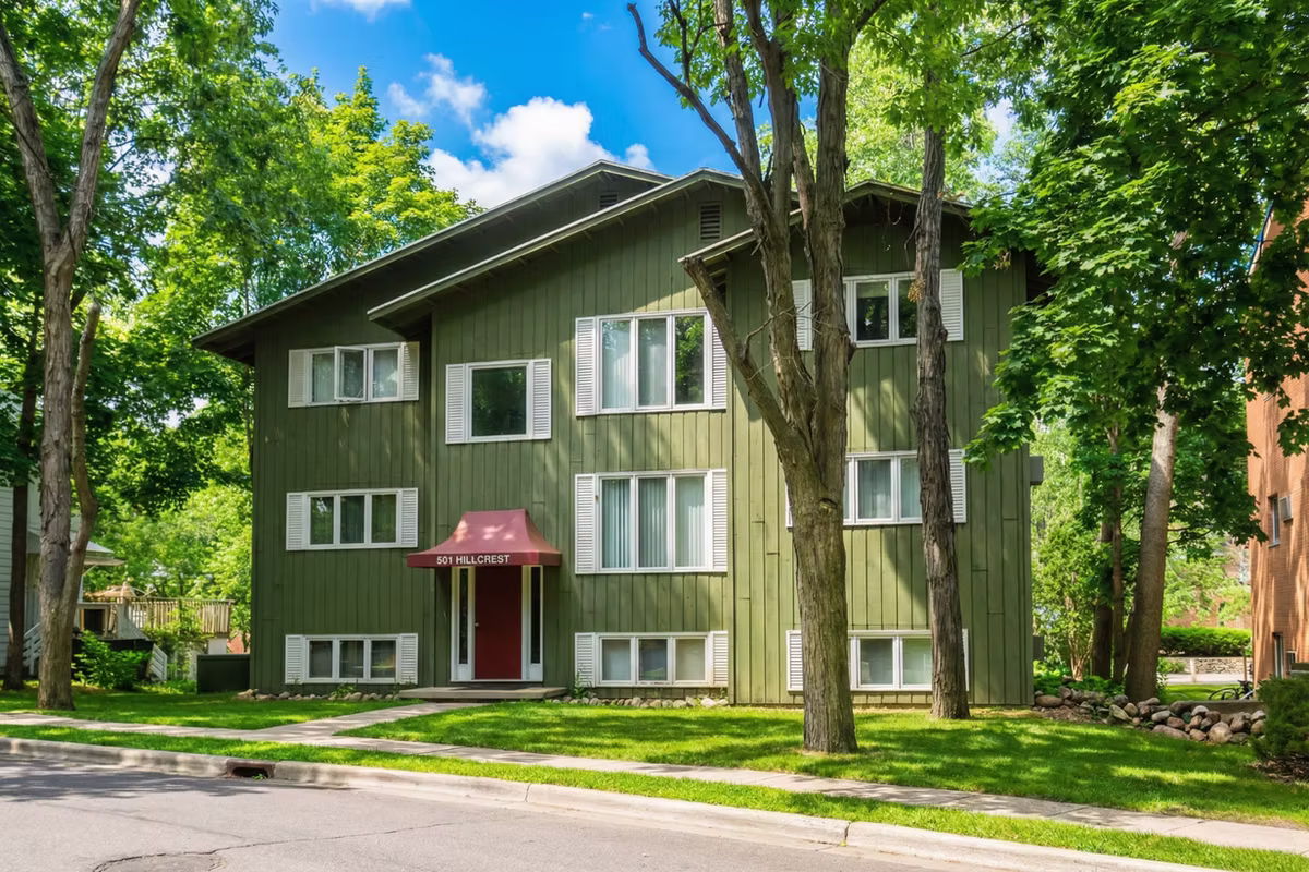 501 Hillcrest Apartments exterior