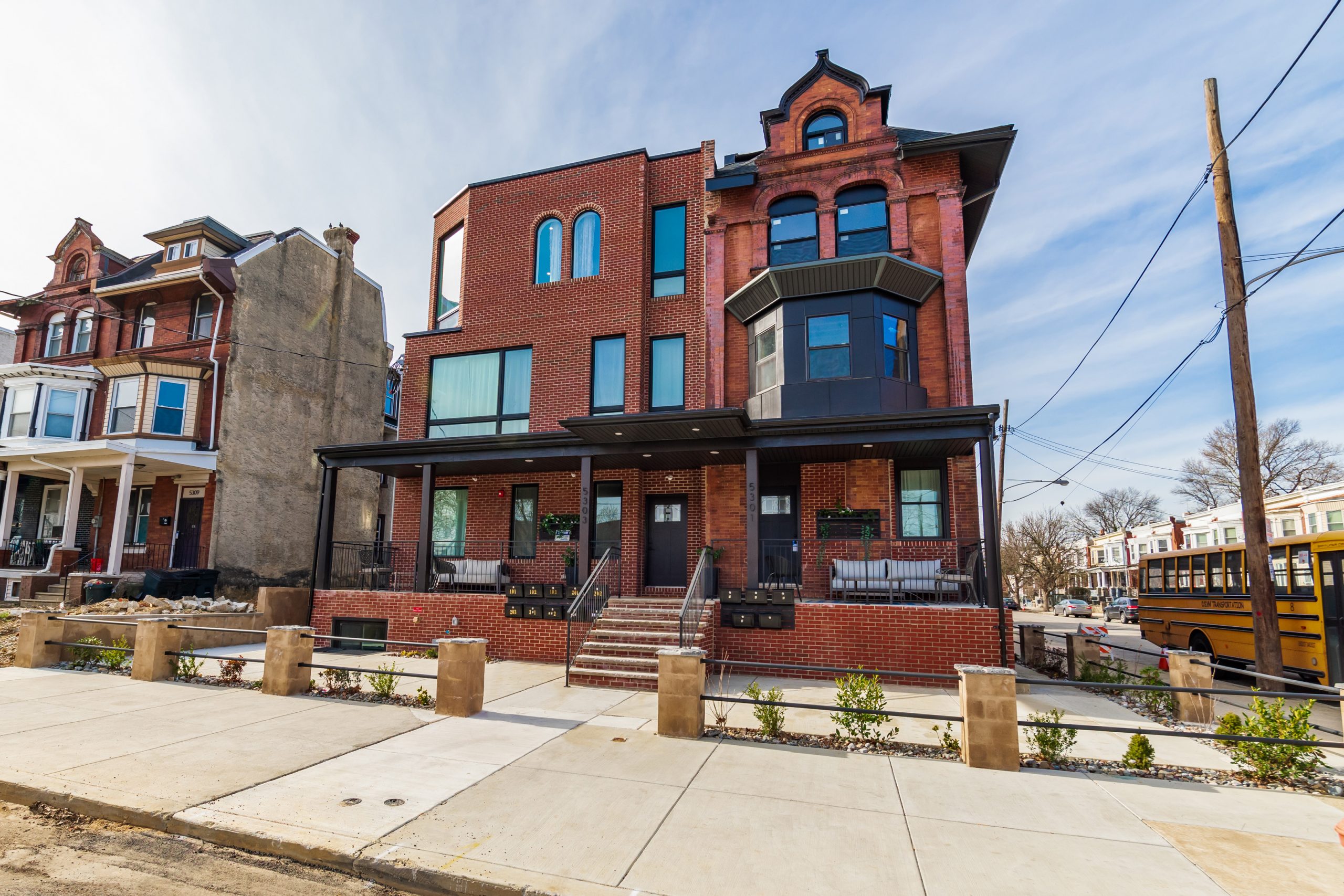 5303 Chester Ave Exterior