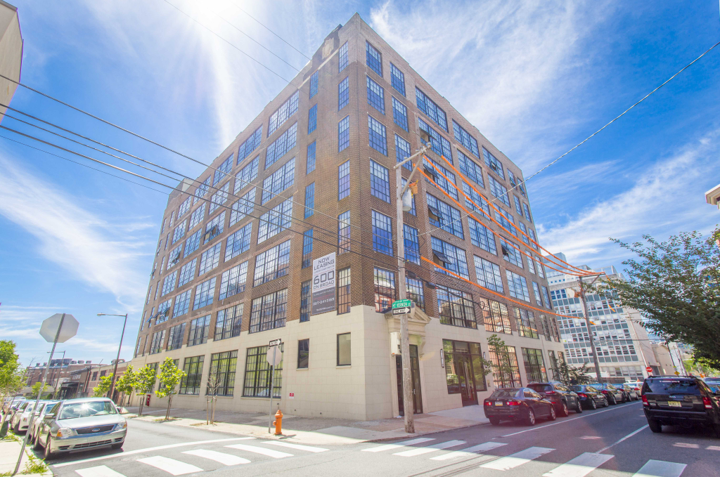 600 on Broad Amenities