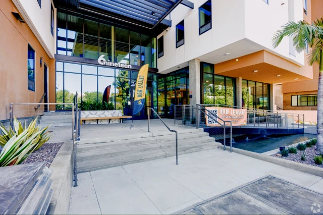 6nineteen Amenities