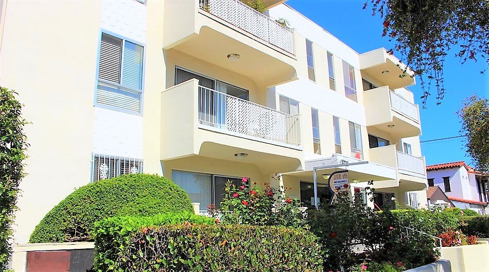 8725 Clifton Apartments Exterior