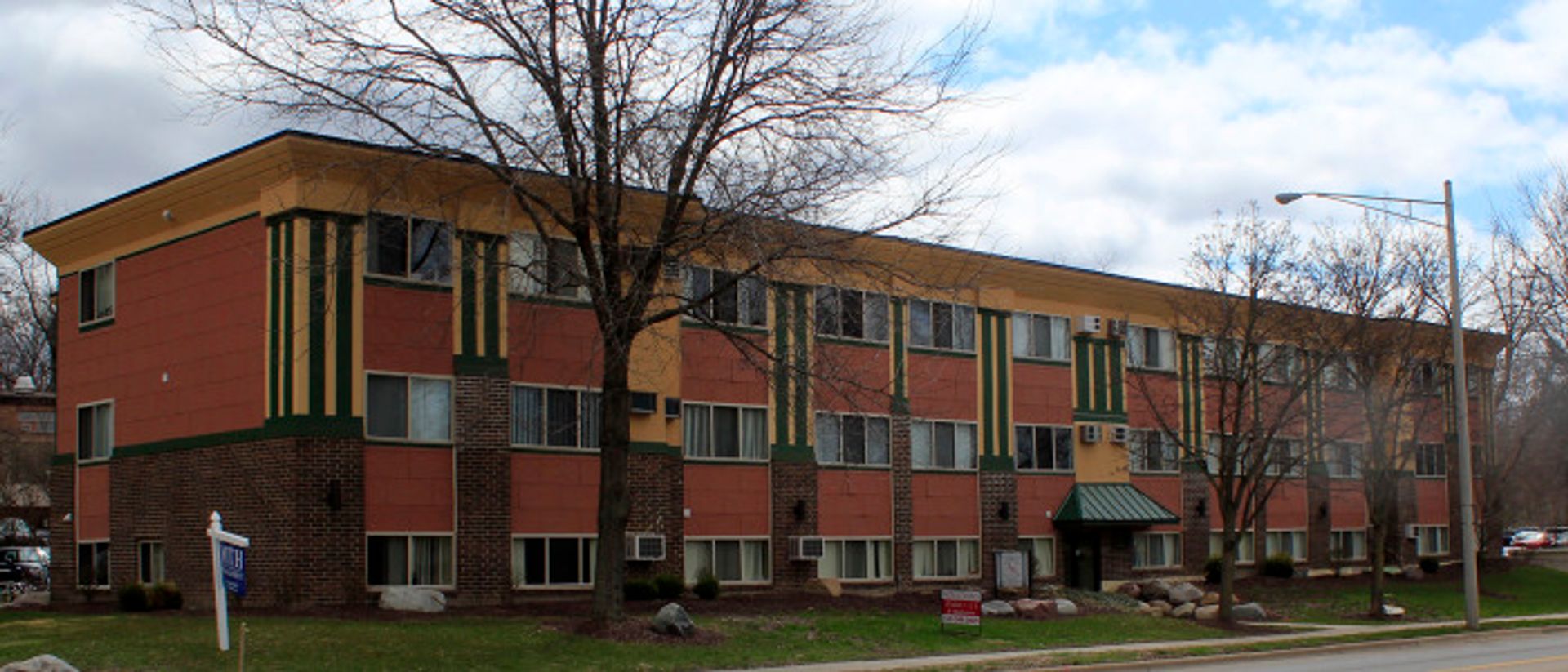 Abbot Manor Apartments Amenities