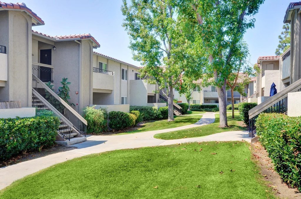 Adagio Apartments exterior