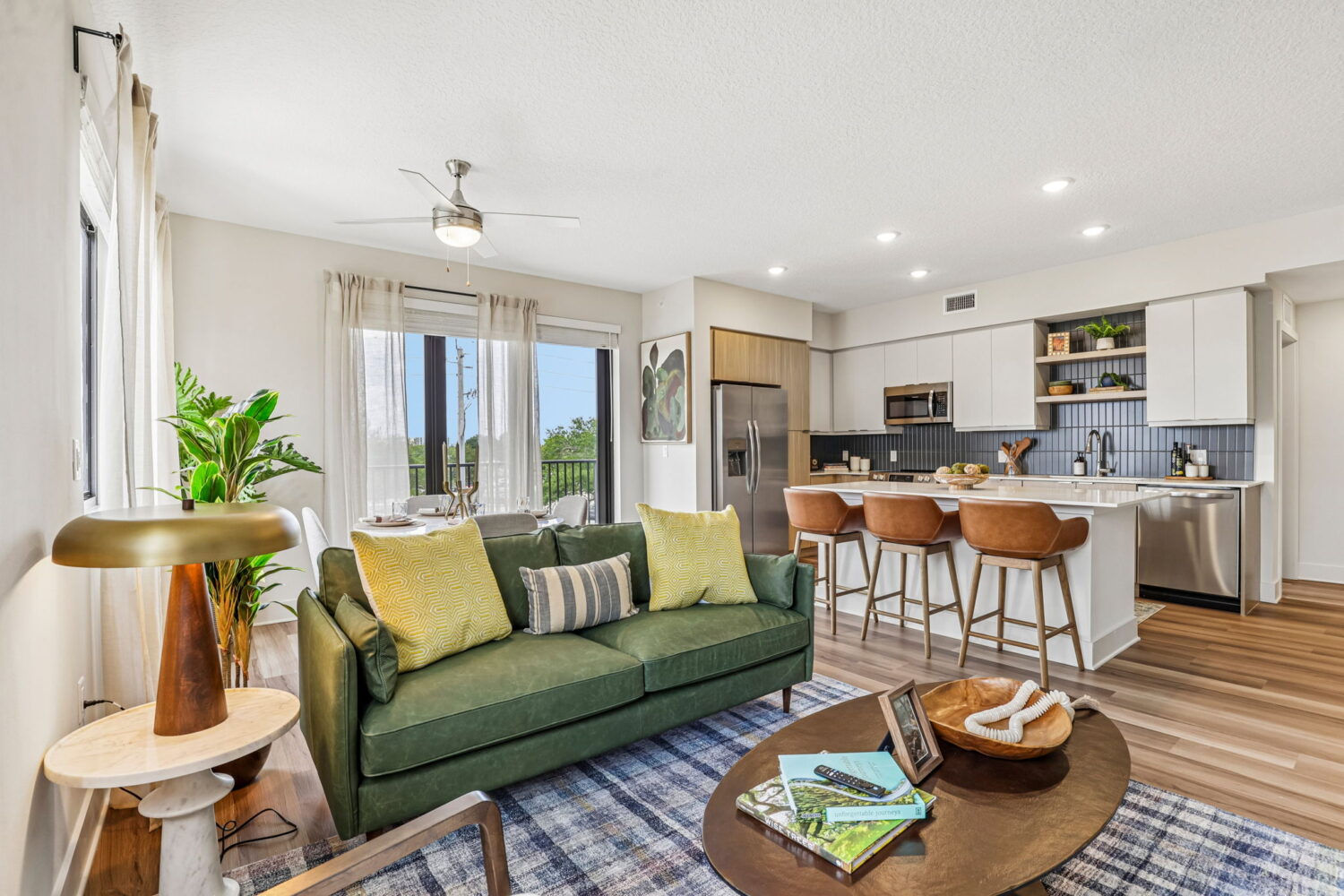 Alexan Ludlam Trace Amenities