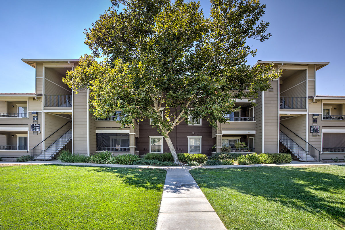 Alhambra at Mace Ranch Exterior