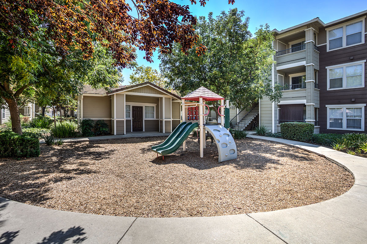 Alhambra at Mace Ranch Exterior