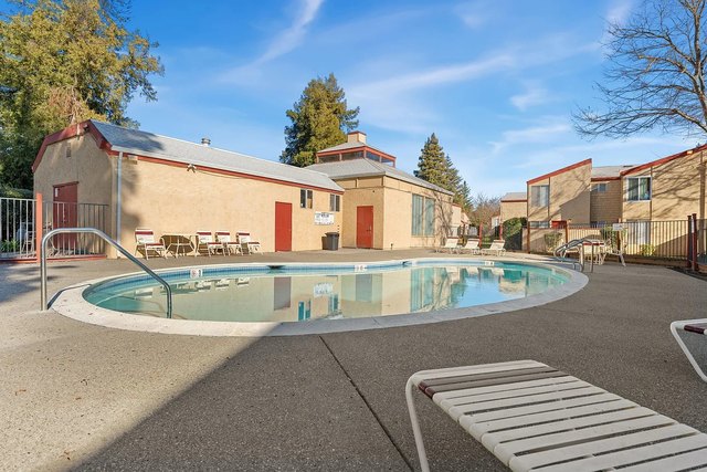 Alvarado Sunset Apartments Amenities