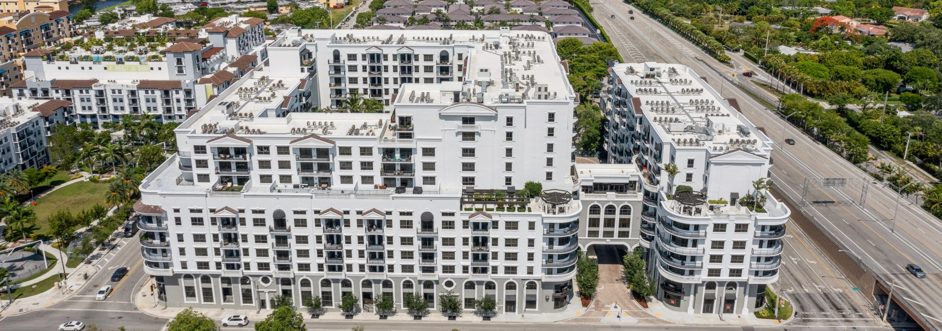 AMLI Joya exterior