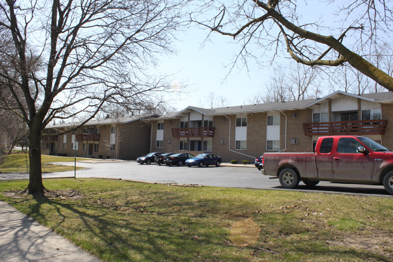 Arbor Apartments Exterior