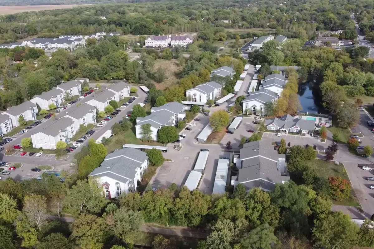 Arbor Glen Apartments Amenities