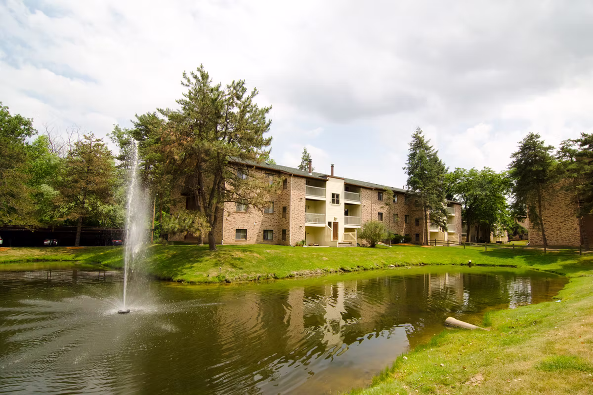 Arbor Glen Apartments Amenities