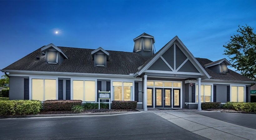 Arbor Walk Apartments Amenities