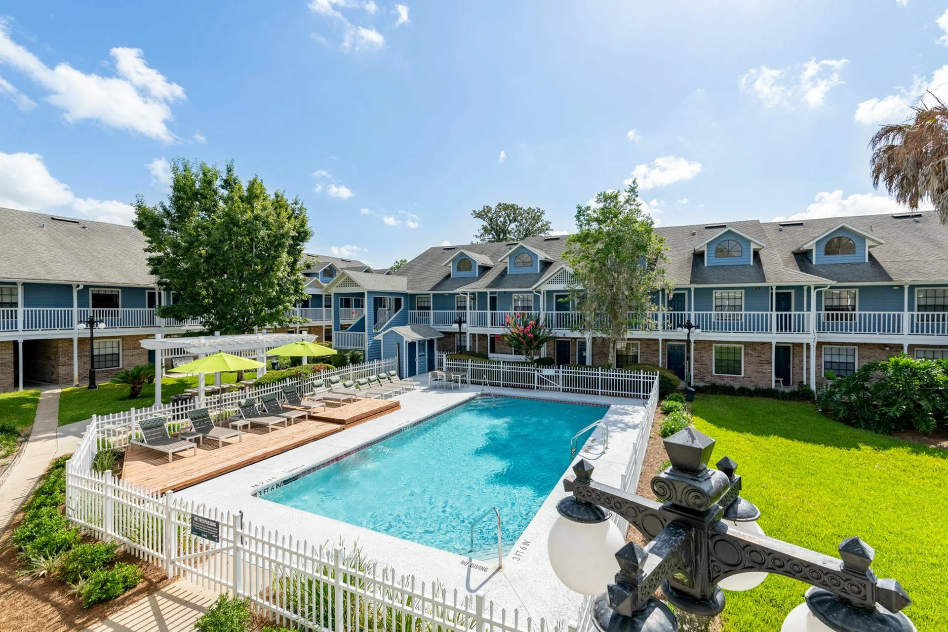 Arlington Square Amenities