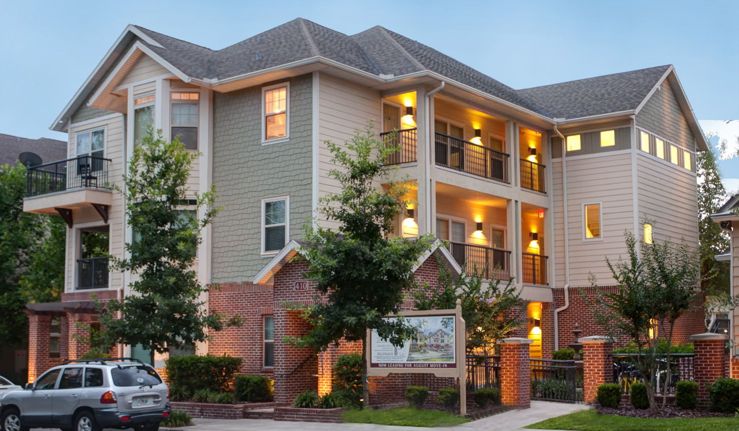 Ashton Lane Amenities