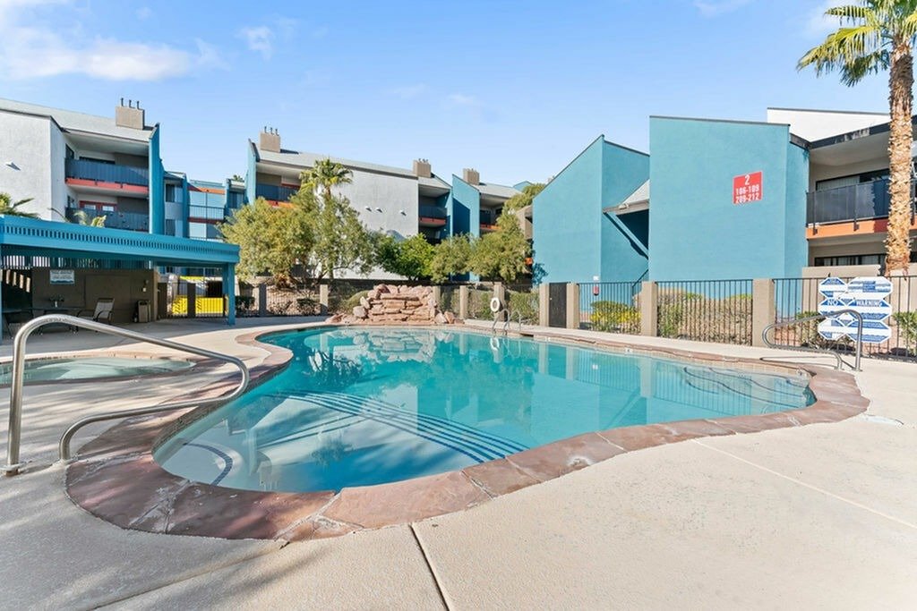 Aspen Meadows exterior