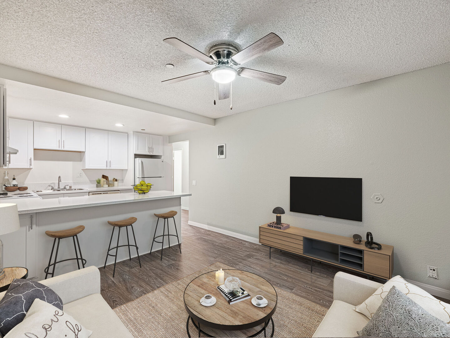 Aztec Campus Apartments Exterior