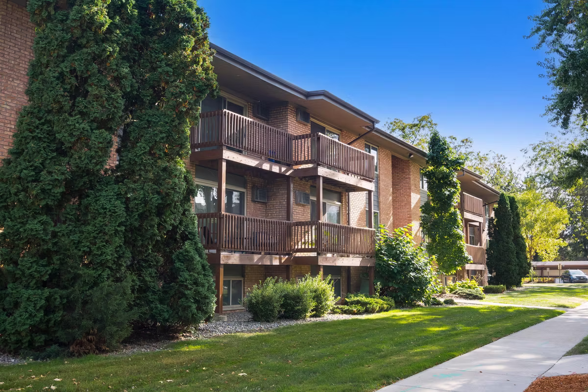 Berrytree Apartments Exterior