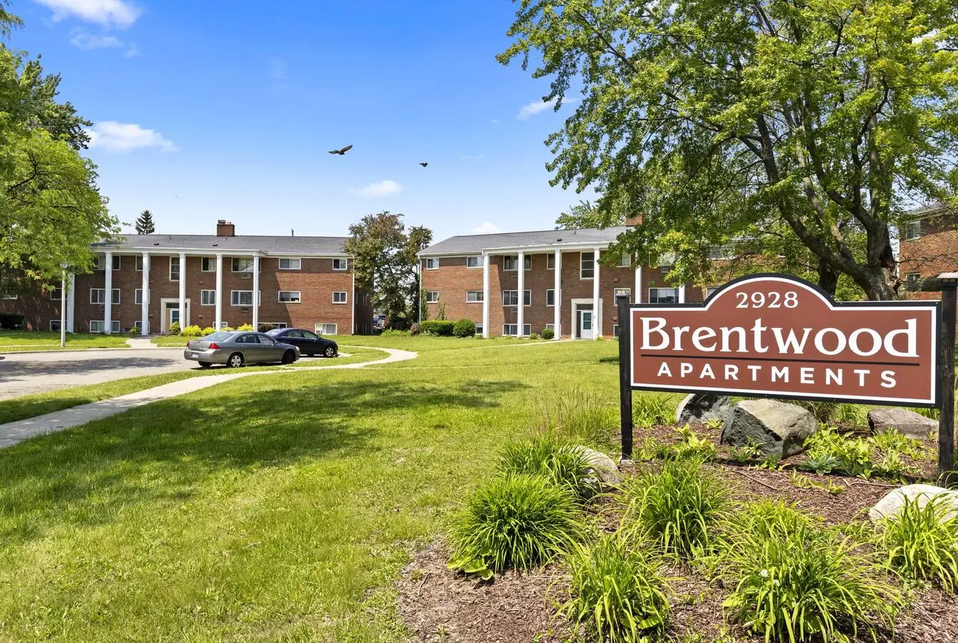 Brentwood Apartments Lansing Amenities