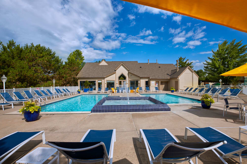 Briar Cove Terrace Apartments exterior