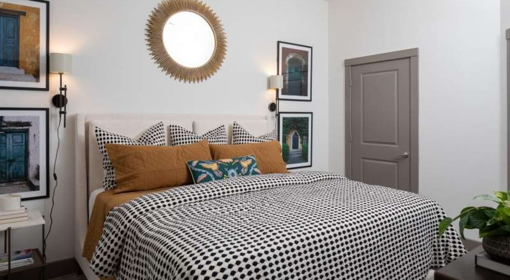 Broadstone East End Amenities