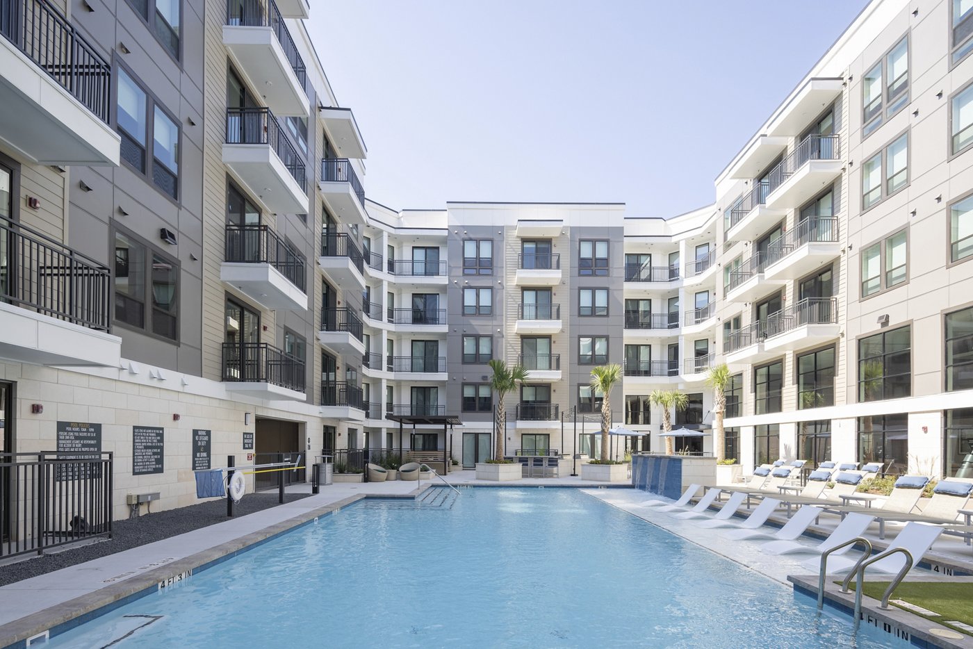 Broadstone North Lamar exterior