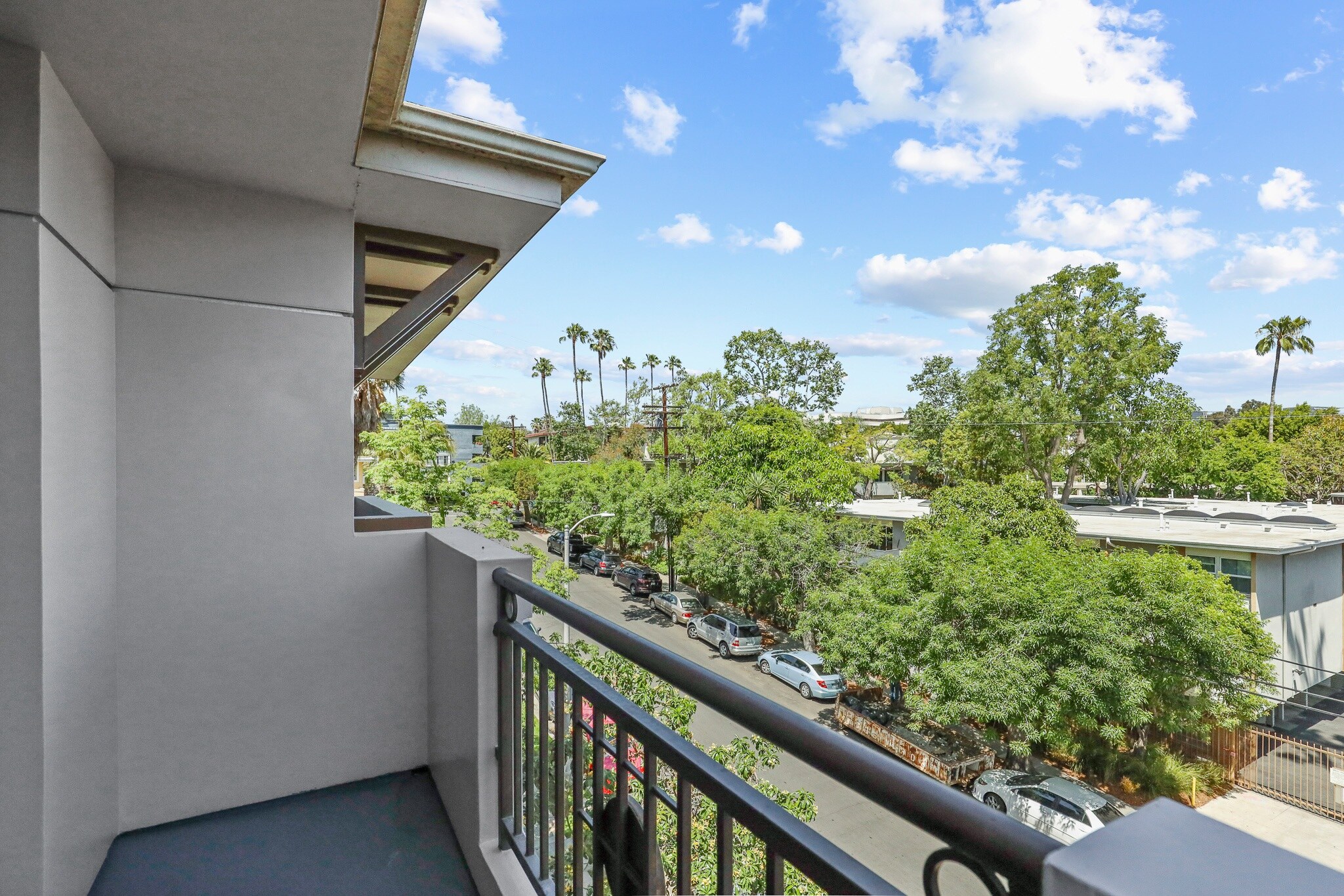 Butler Cabana by Wiseman Amenities