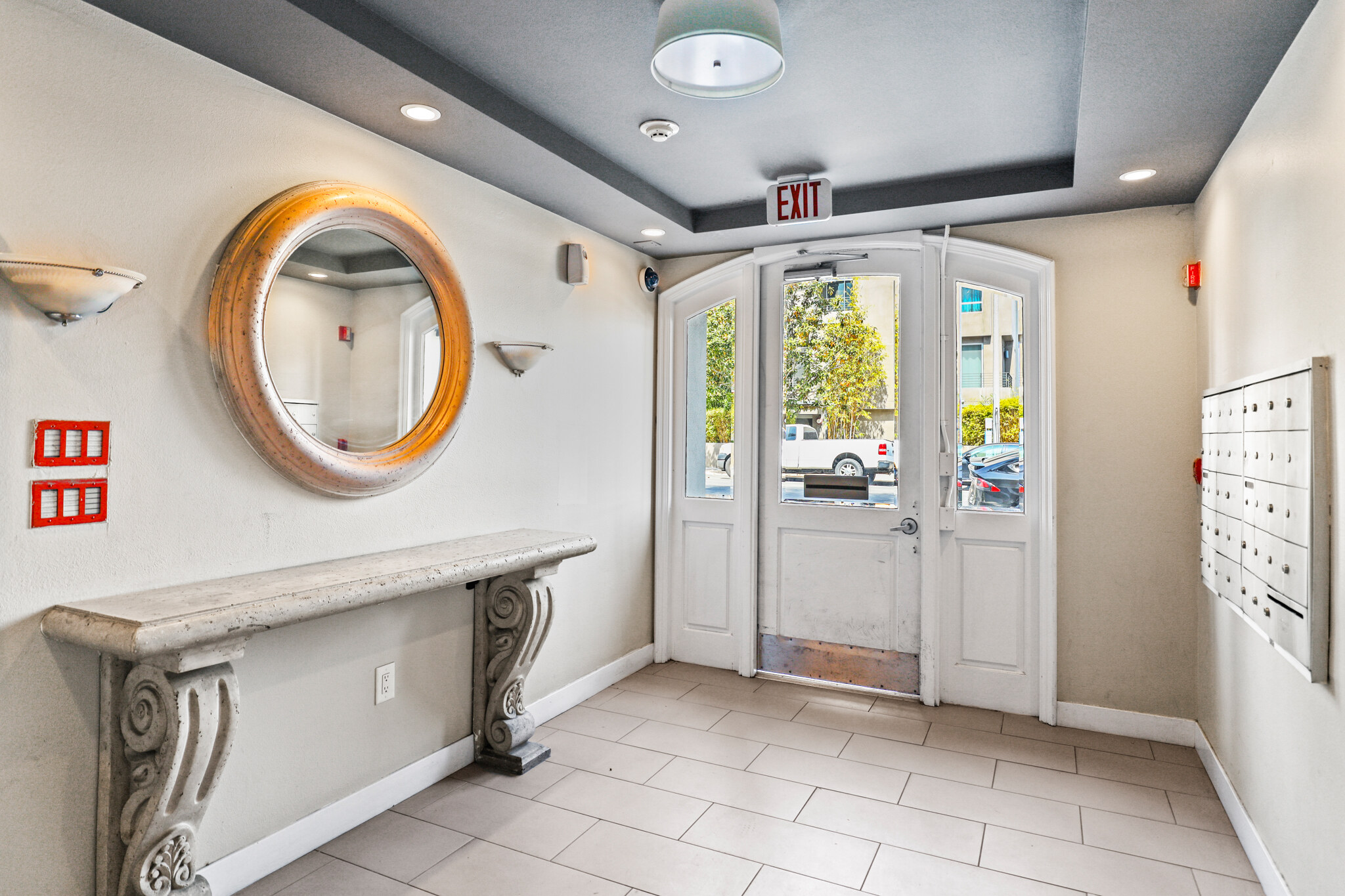 Butler Eighteen by Wiseman Amenities