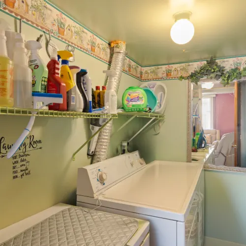 Cambridge Manor Amenities