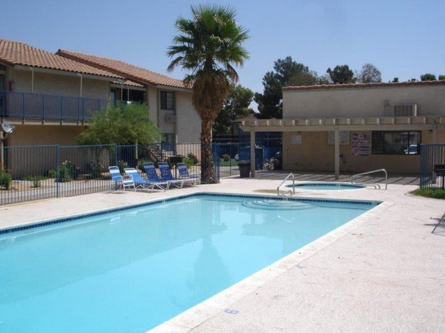 Cameron Apartments Exterior